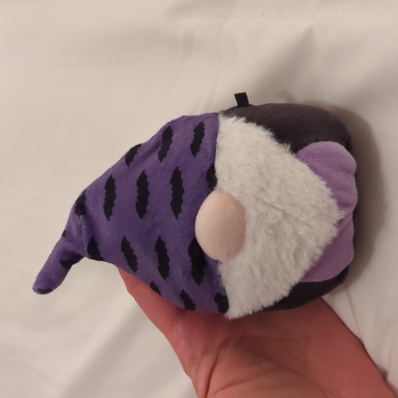 Gnome Squishmallow Halloween Bats Purple 5" - Picture 4 of 5